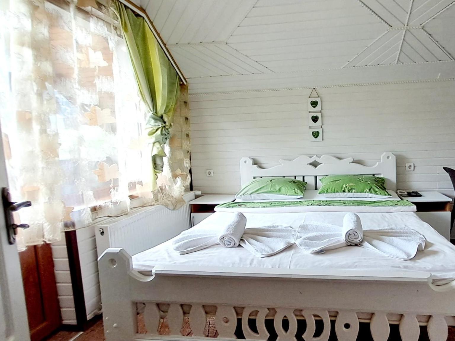 Girska Sonata Hotel & Apartments Mykulychyn Chambre photo